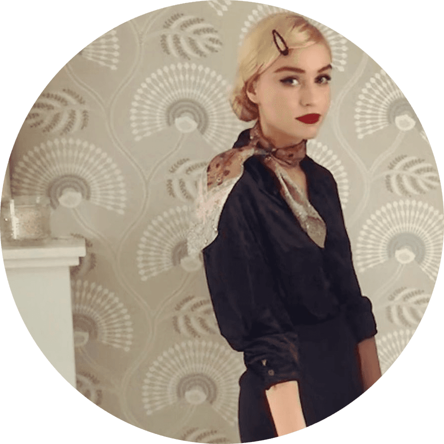 Hannah Smith Author Headshot